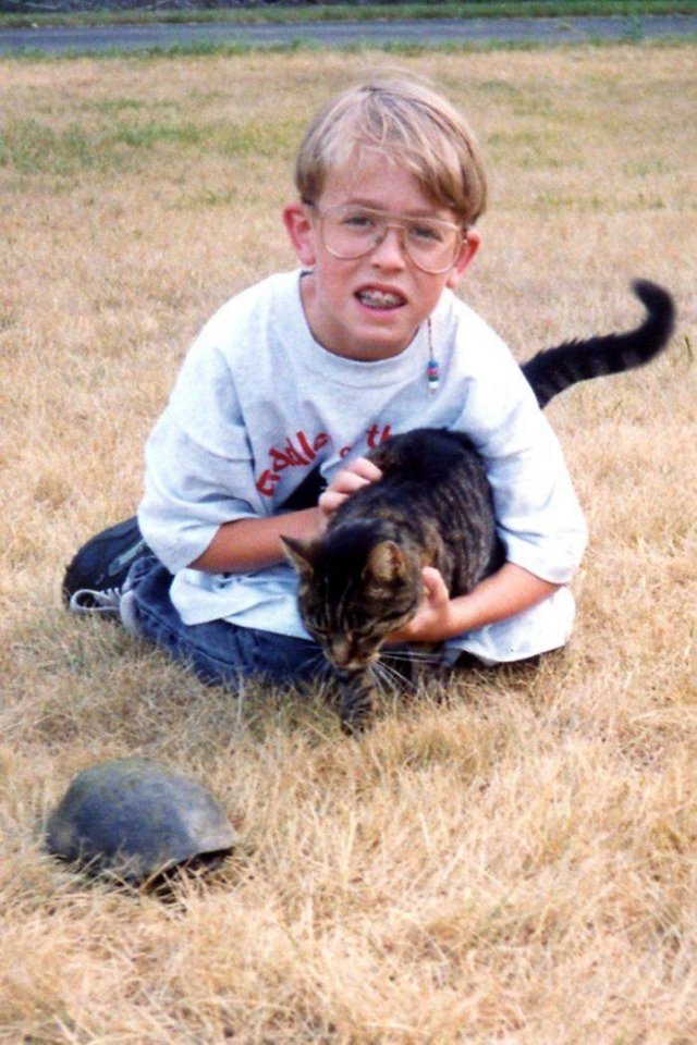 Photos We'd Like To Forget (49 pics)