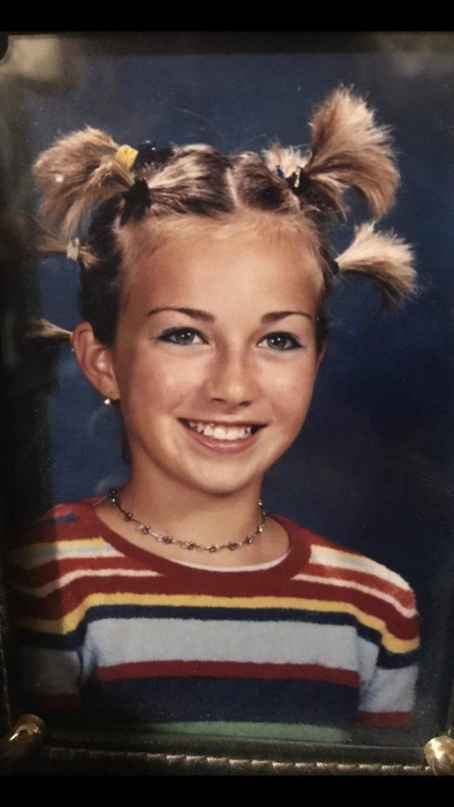 Photos We'd Like To Forget (49 pics)