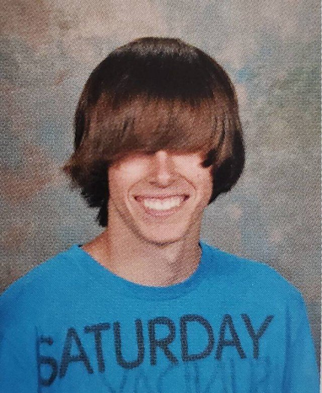 Photos We'd Like To Forget (49 pics)