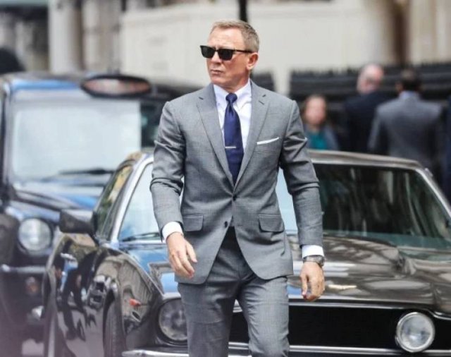 Things That Women Find Most Attractive In Mens Clothing (19 pics) Things That Women Find Most Attractive In Mens Clothing (19 pics)