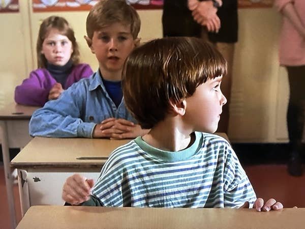 Hidden Movie Details (16 pics)