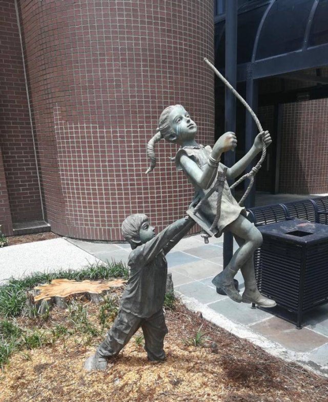 Amazing Sculptures (15 pics) Amazing Sculptures (15 pics)