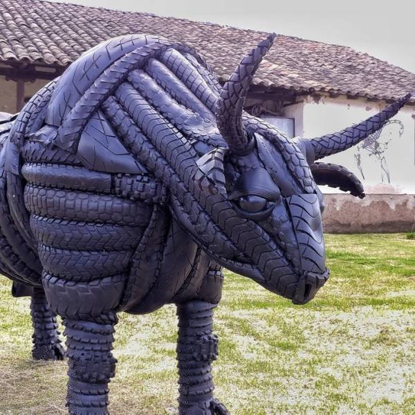 Amazing Sculptures (15 pics) Amazing Sculptures (15 pics)