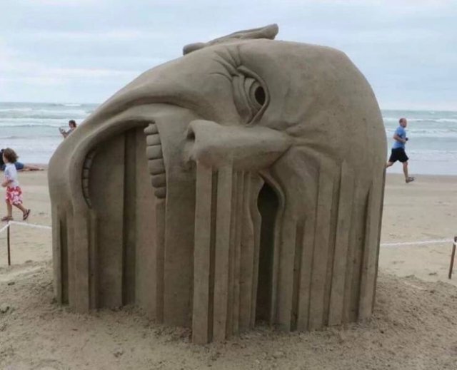 Amazing Sculptures (15 pics) Amazing Sculptures (15 pics)