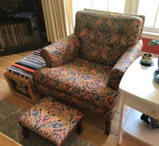 Thrift Shop Treasures (17 pics) Thrift Shop Treasures (17 pics)