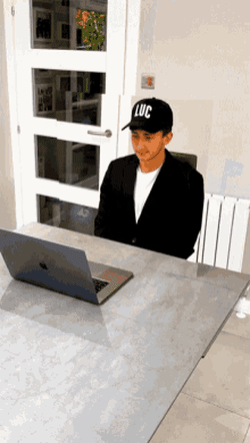 Acid Gifdump, August 27 (25 gifs)