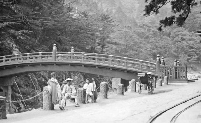 Japan A Century Ago (19 pics)