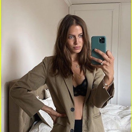 A Story About New Brad Pitt's Girlfriend Nicole Poturalski (11 pics)