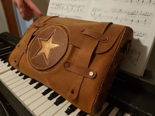 Unusual DIY Bags (21 pics)