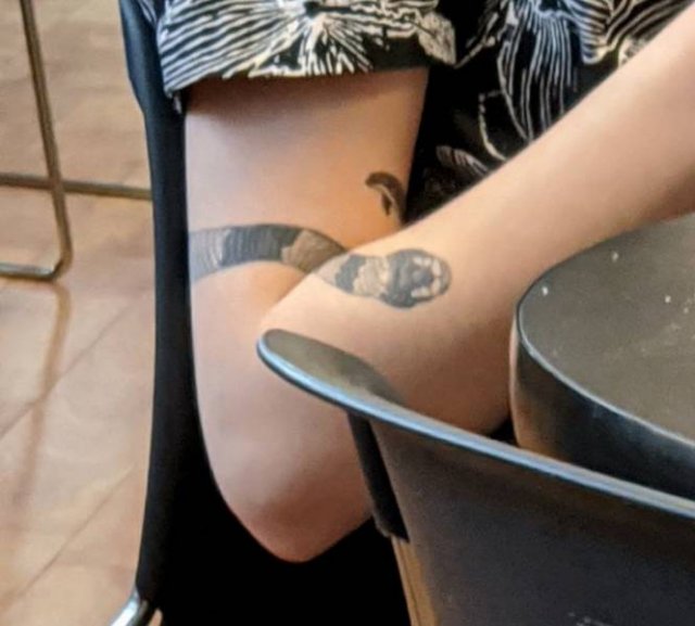 Personal Stories Behind Tattoos (24 pics)