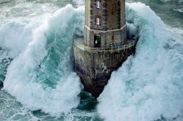 No Words Needed For These Pictures (49 pics)