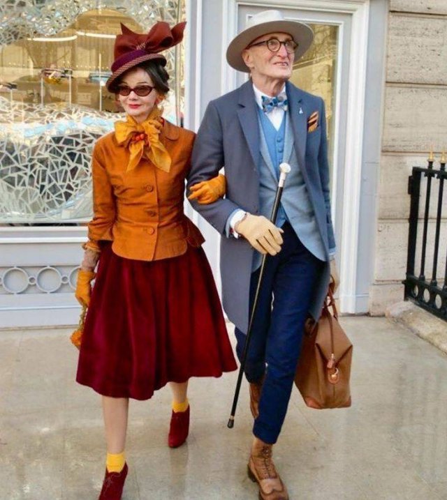 Elderly Stylish German Couple (15 pics)