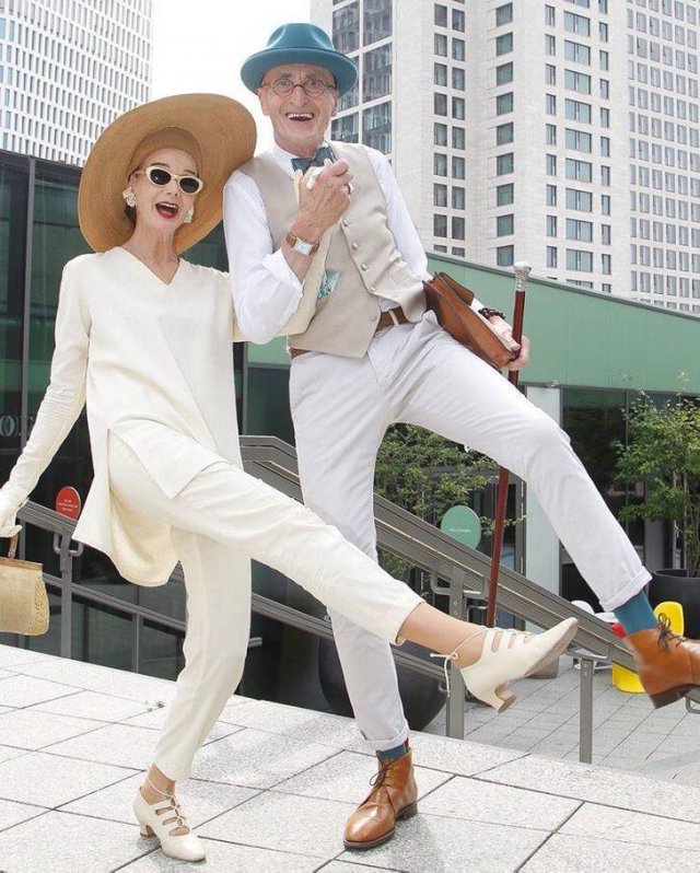 Elderly Stylish German Couple (15 pics)