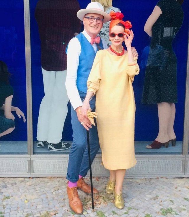 Elderly Stylish German Couple (15 pics)