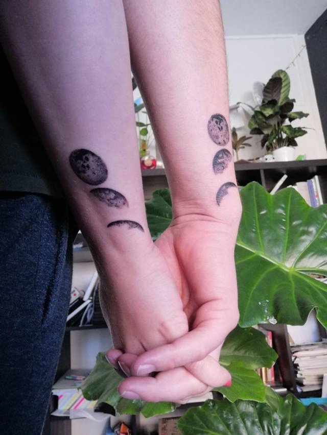 Personal Stories Behind Tattoos (24 pics)