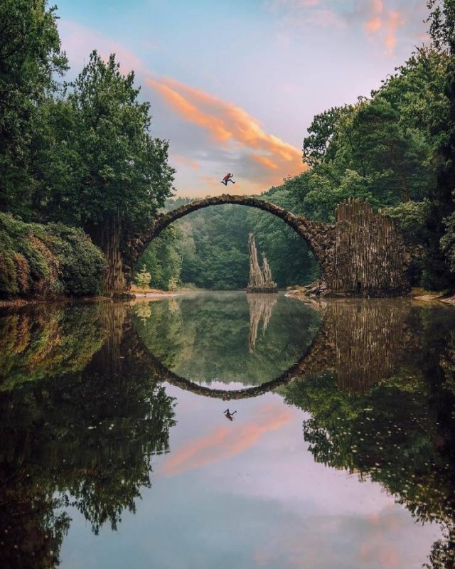 No Words Needed For These Pictures (49 pics)