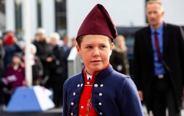 World's Royal Descendants (12 pics)