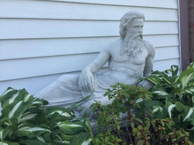 Thrift Store Treasures (19 pics)