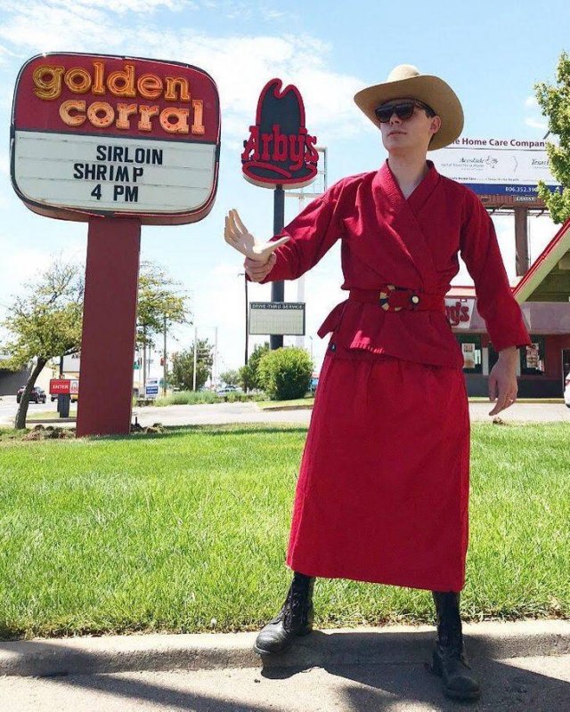 Thrift Store Treasures (19 pics)