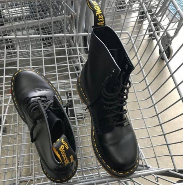 Thrift Store Treasures (19 pics)