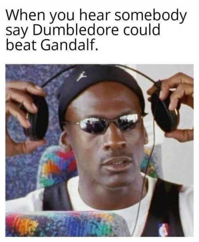 LOTR Memes (24 pics)