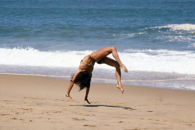 80's Beach Life (40 pics)