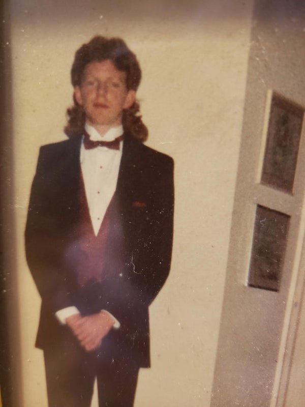 Photos People Would Like To Forget (26 pics)