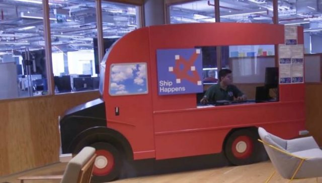 Benefits Of Working In World's Famous Companies (25 pics)