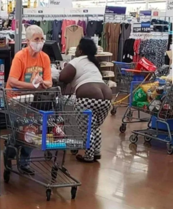 Weird Walmart People 31 Pics