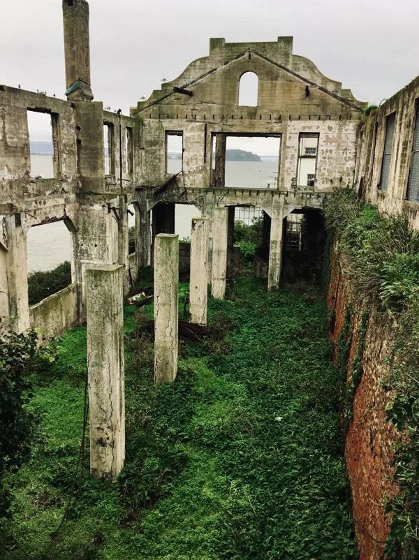Abandoned Places (31 pics)