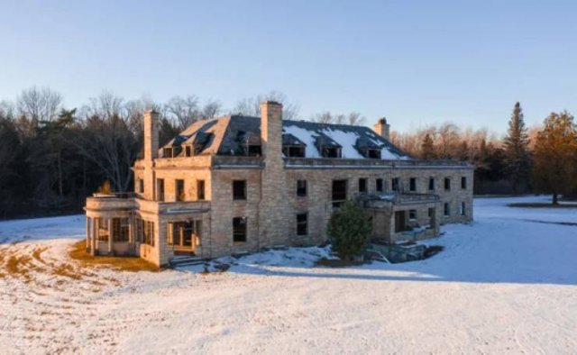 Abandoned Places (31 pics)