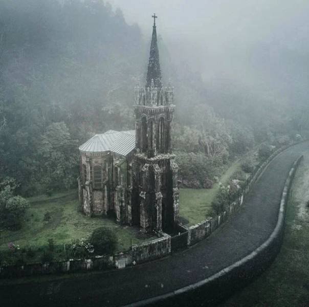 Abandoned Places (31 pics)