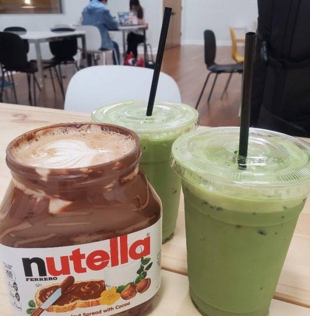 Weird Drinks Serving (19 pics) Weird Drinks Serving (19 pics)