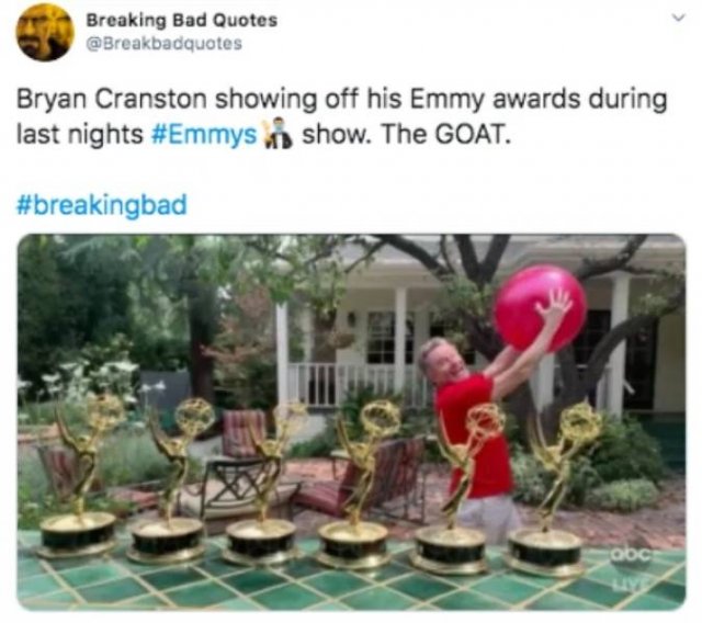 'Emmy' Memes (25 pics)