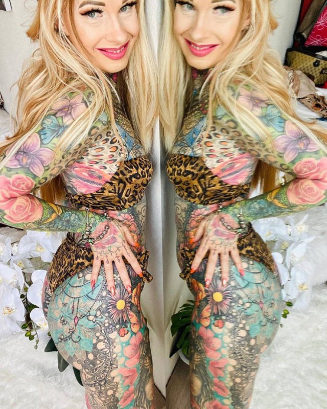 Kerstin Tristan Spent Over 30 Thousand Euro On Bright Tattoos (20 pics)
