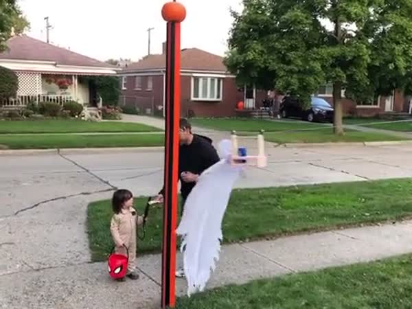 Social Distancing During Halloween