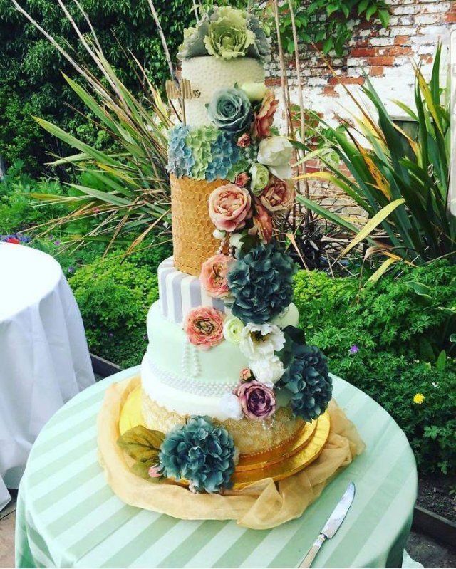 Amazing Wedding Cakes (45 pics)