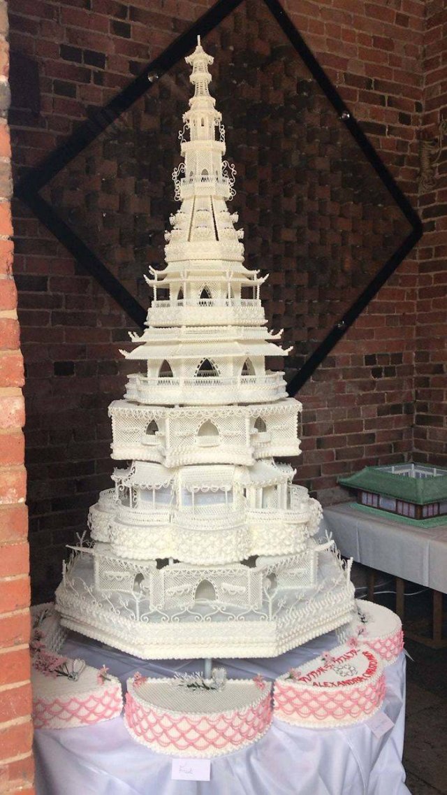 Amazing Wedding Cakes (45 pics)