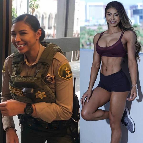 Girls With And Without Uniform (35 pics)