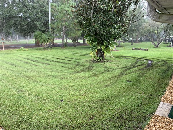 Bad Days Happen (26 pics)