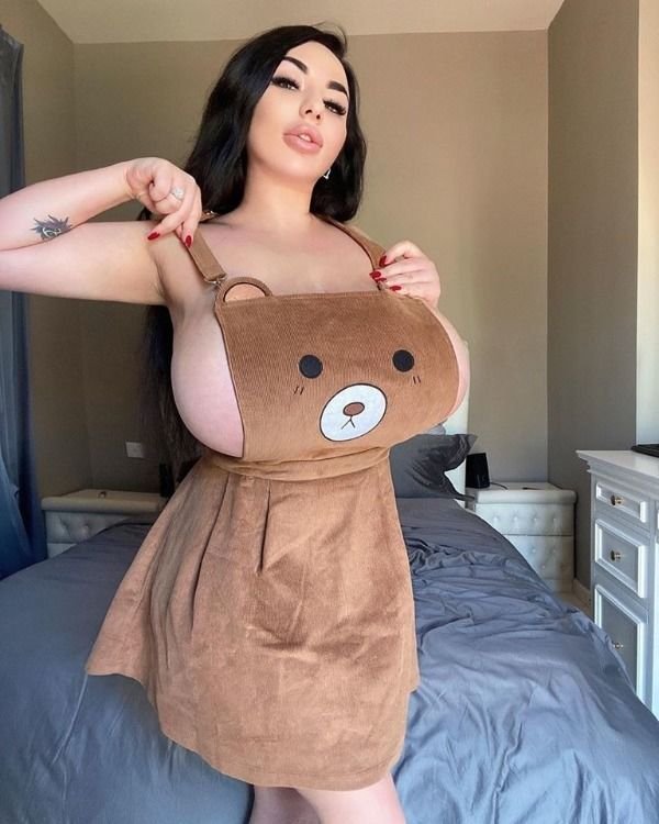 Side View (33 pics)