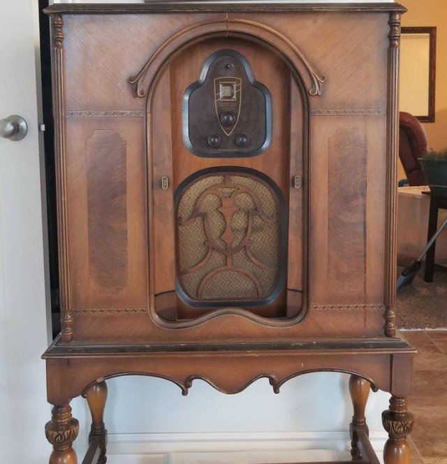 Awesome Family Heirlooms (22 pics)