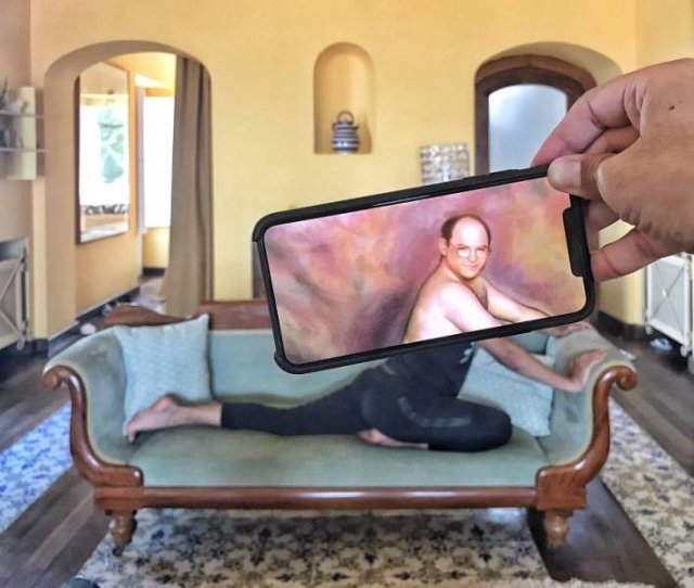 This Guy Plays With Your Imagination Using His Phone (29 pics)