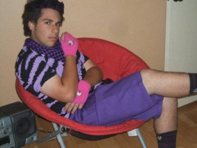 Photos People Would Like To Forget (35 pics)