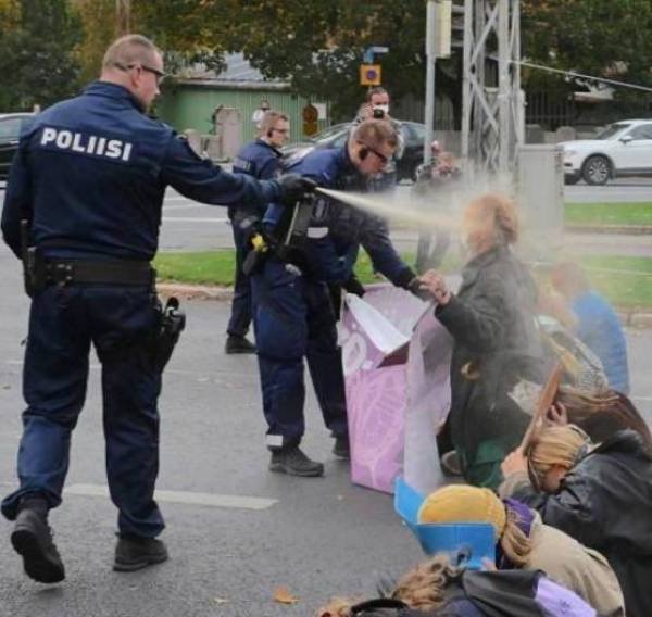Acid Picdump. Part 2 (96 pics)