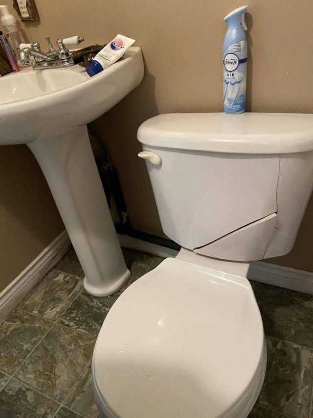 Bad Days Happen (46 pics)