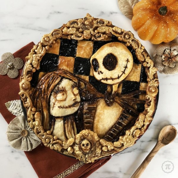 Amazing Halloween Pies (24 pics)
