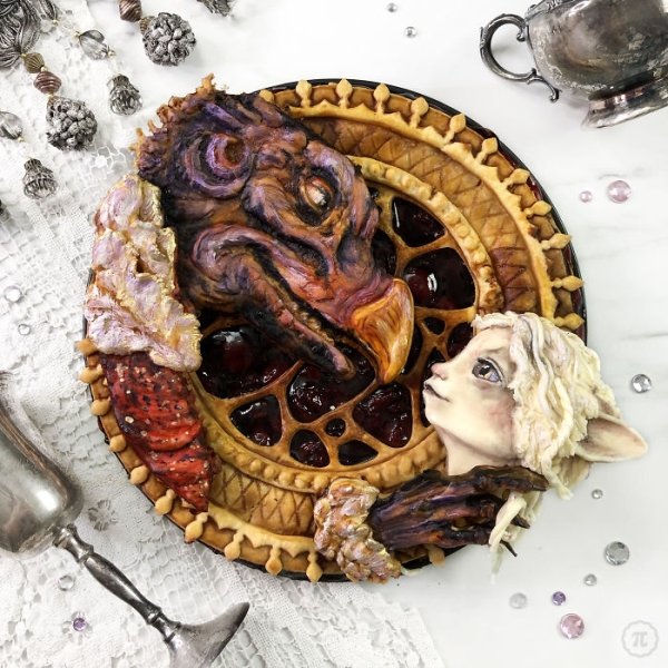 Amazing Halloween Pies (24 pics)