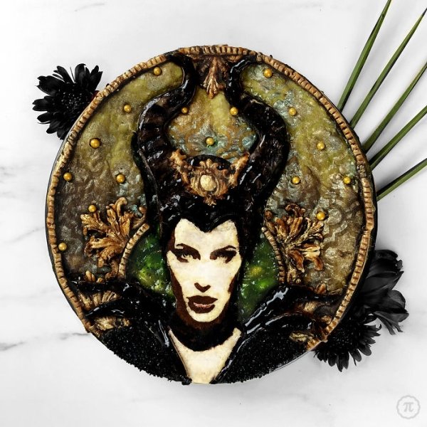 Amazing Halloween Pies (24 pics)