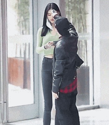 Acid Gifdump, October 9 (25 gifs)